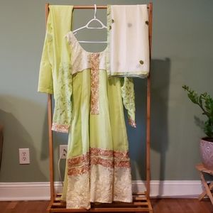 3 piece chudidhar set